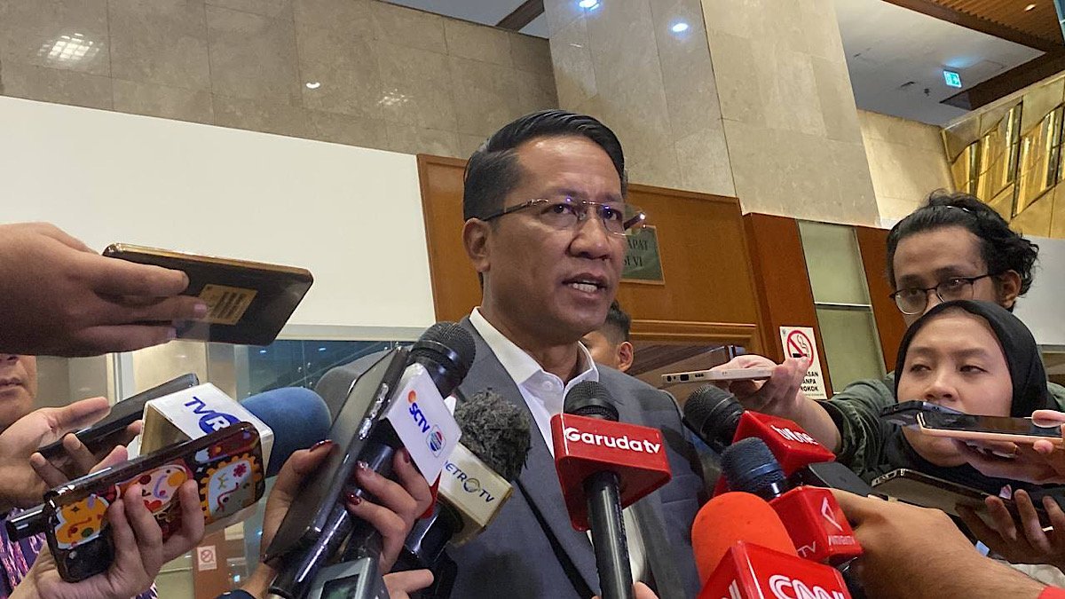 Menkum Usul Usia Pensiun Polri 60 Tahun: Keadilan atau Beban Institusi?