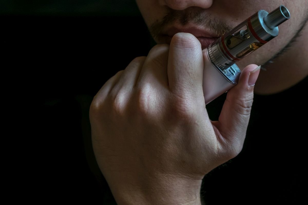 Wacana Larangan Vape: Pakar Kritik Pemerintah Perlu Kajian Ekonomi