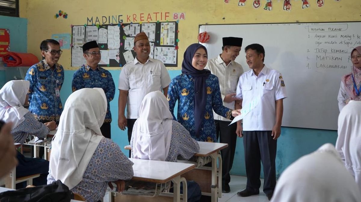 Pemkab Serang Naikkan Insentif Guru Madrasah 50 Persen, Publik Soroti Transparansi