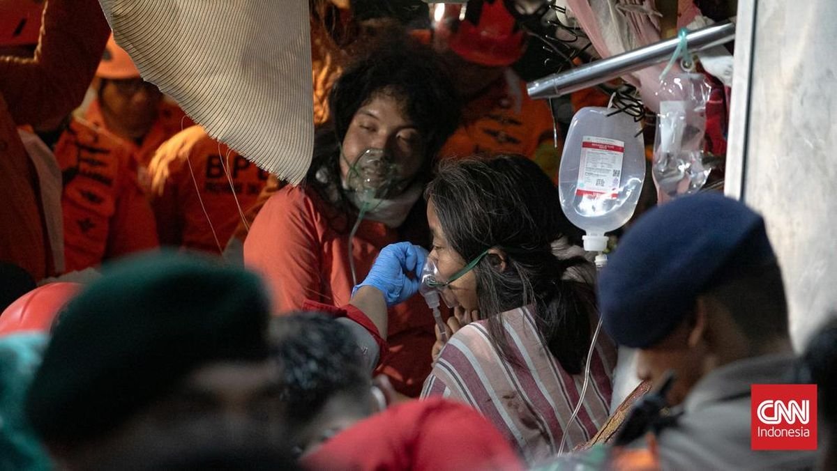 Catatan Kritis Pekan Ini: Reshuffle Kabinet, Tragedi Kereta, dan May Day 2026