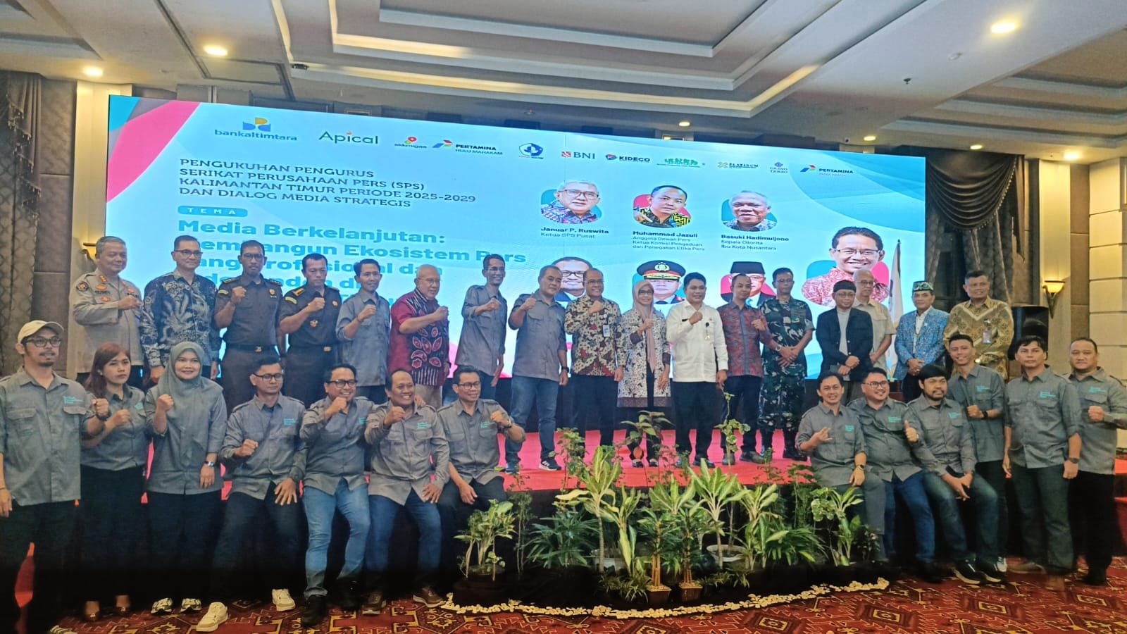 Pengurus SPS Kaltim Dikukuhkan: Ujian Berat di Tengah Disrupsi Digital