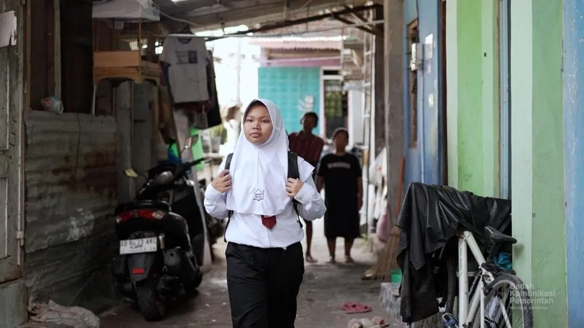 Ironi Pendidikan Surakarta: Siswi Sekolah Rakyat Berjuang di Tengah Ketimpangan