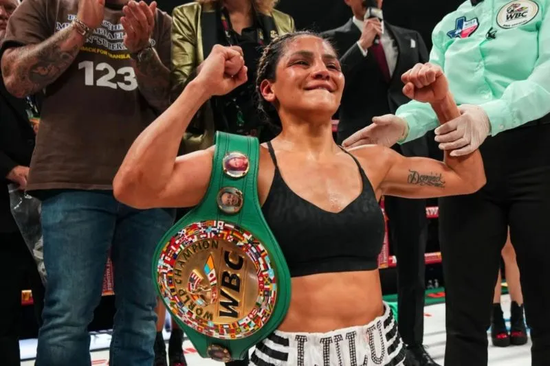 Juarez Pertahankan Gelar WBC Usai Tampil Dominan atas Valle