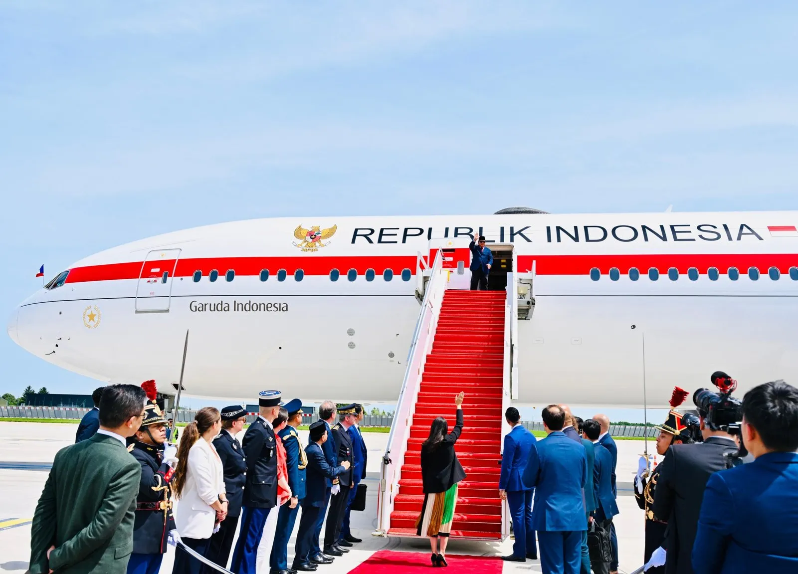 Prabowo Akhiri Kunjungan di Prancis, Hasil Diplomasi Masih Dipertanyakan
